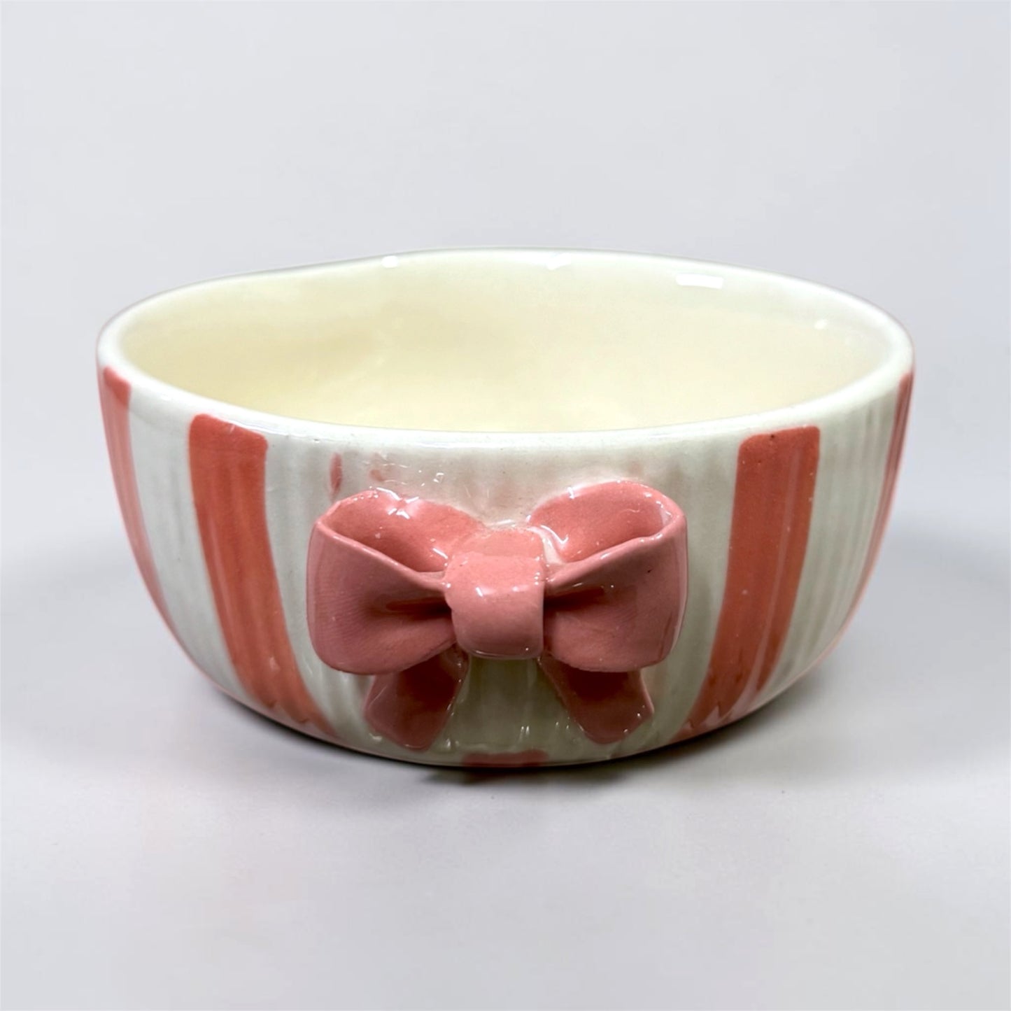 Blush Bow Bowl Classic (1 Piece)
